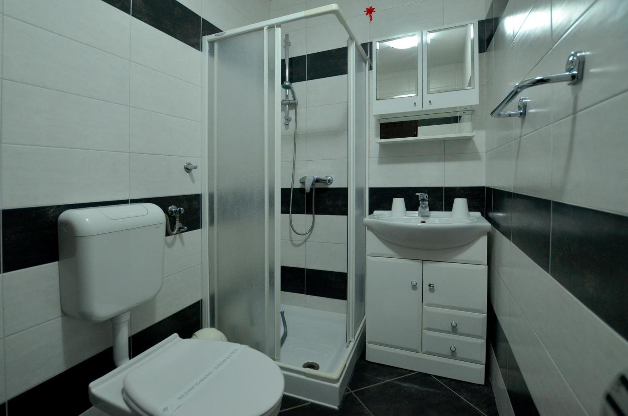 Galant Apartments روفينج المظهر الخارجي الصورة
