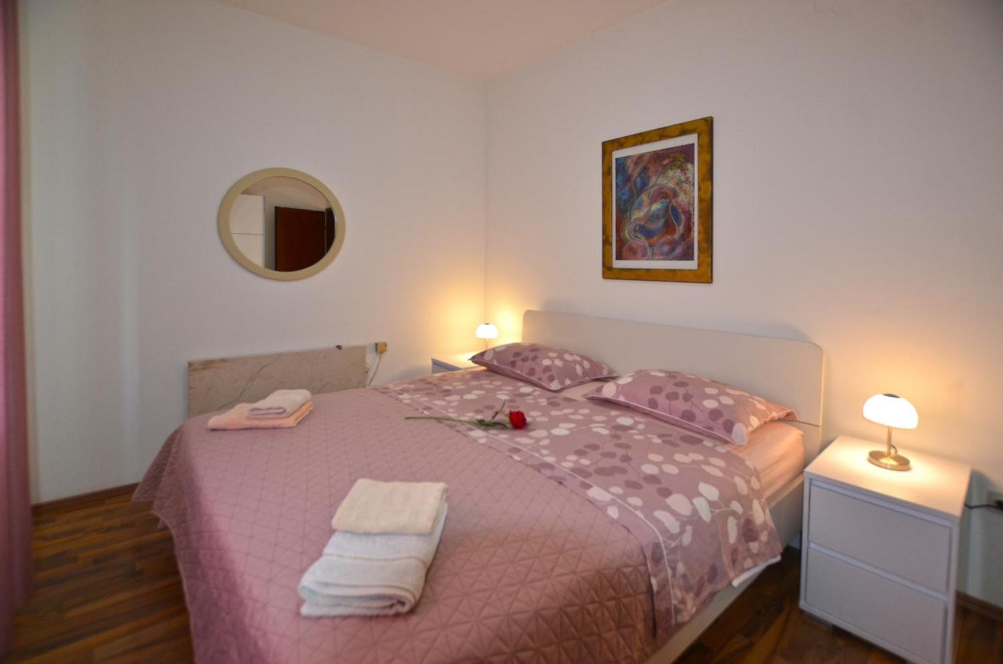 Galant Apartments روفينج المظهر الخارجي الصورة
