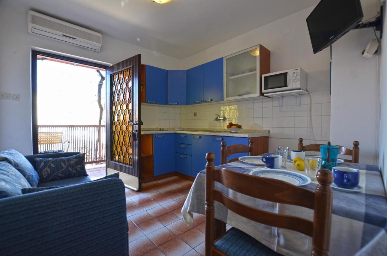 Galant Apartments روفينج المظهر الخارجي الصورة